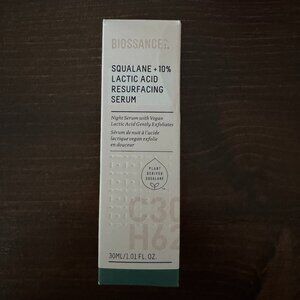 Biossance Squalane + 10% Lactic Acid Resurfacing Serum